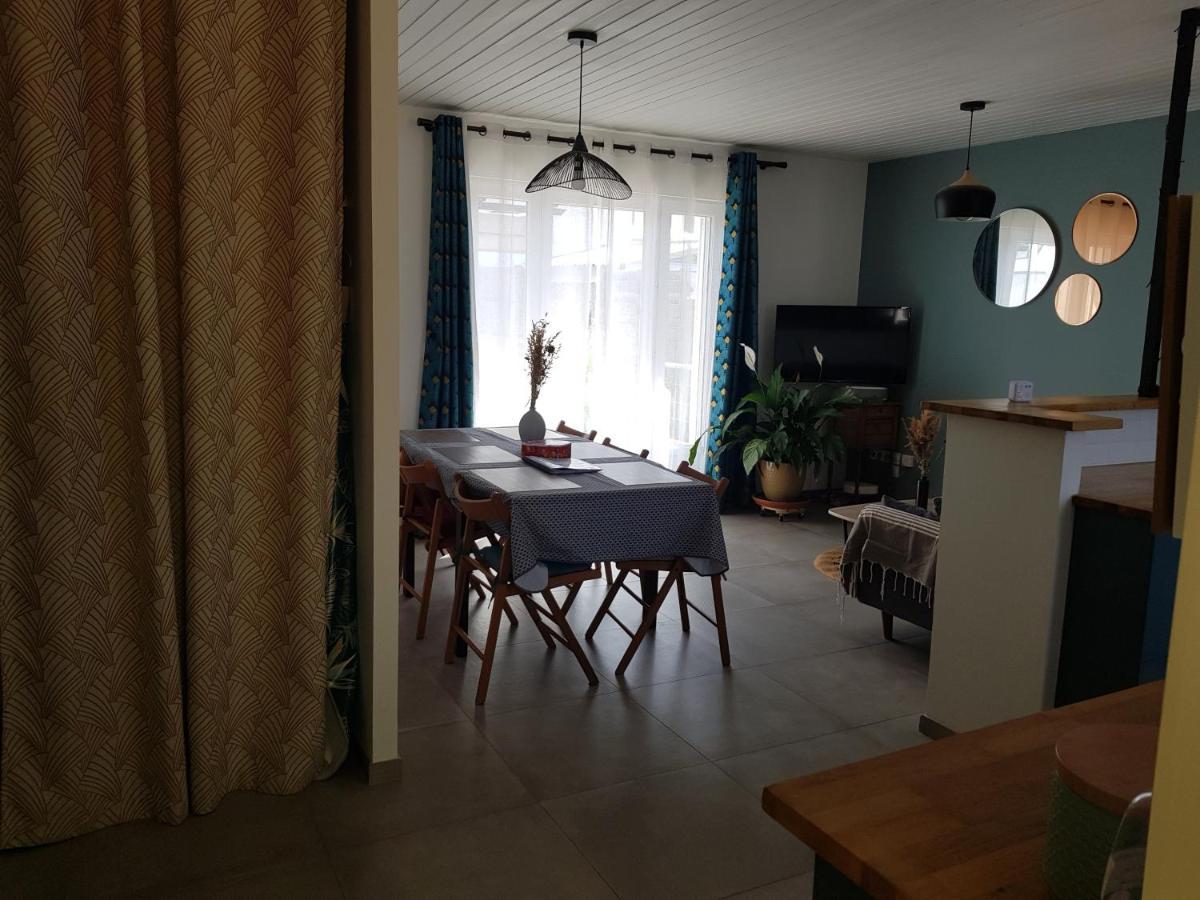 サン・ジル・クロワ・ド・ヴィ Charmante Maison De Vacancesヴィラ エクステリア 写真